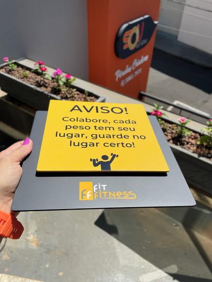 Placa de Identificação de Sala - Modelo Ágata