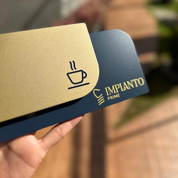 Placa de Identificação de Sala - Modelo Ametista