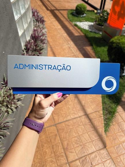 Placa de Identificação de Sala - Modelo Ametista