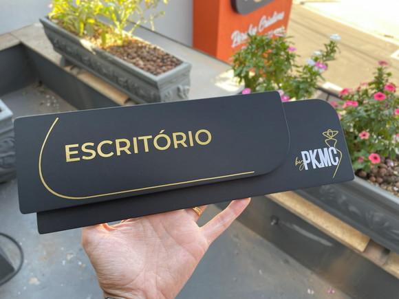 Placa de Identificação de Sala - Modelo Ametista
