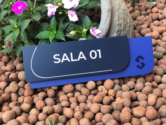 Placa de Identificação de Sala - Modelo Ametista