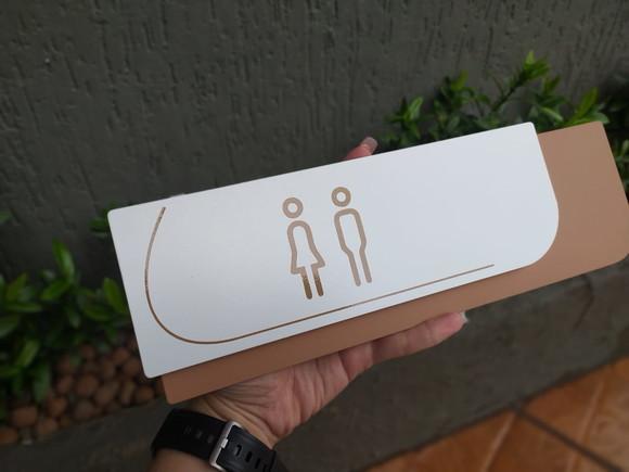 Placa de Identificação de Sala - Modelo Ametista