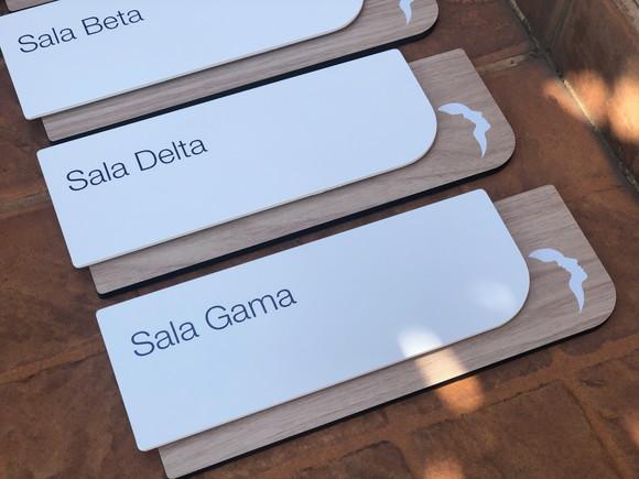 Placa de Identificação de Sala - Modelo Ametista mdf