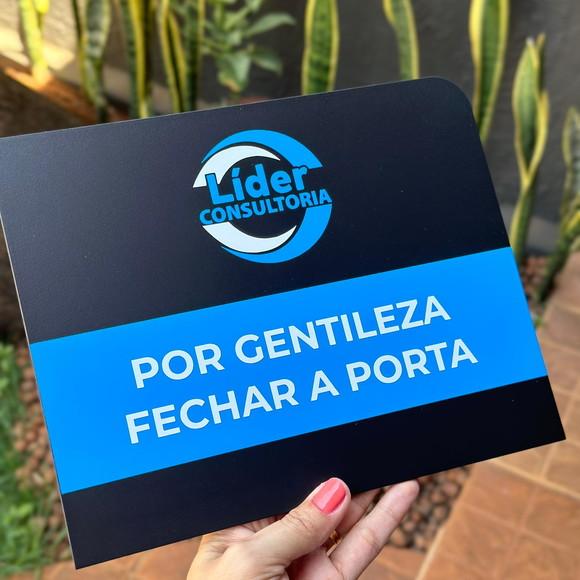 Placa de Identificação de Sala - Modelo Caulim 20x25