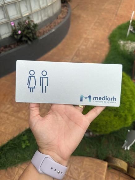 Placa de Identificação de Sala - Modelo Caulim 20x8