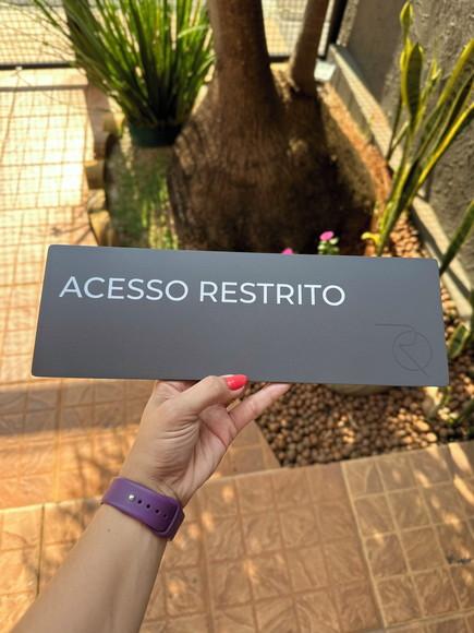 Placa de Identificação de Sala - Modelo Caulim 33x11,5