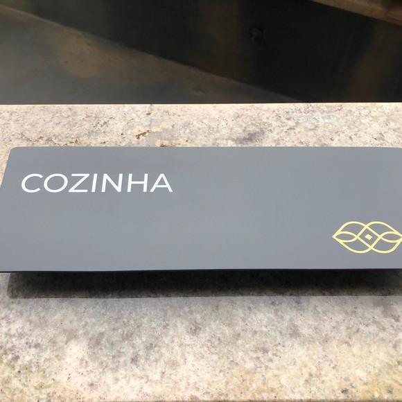 Placa de Identificação de Sala - Modelo Caulim 33x11,5