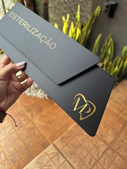 Placa de Identificação de Sala - Modelo Onix
