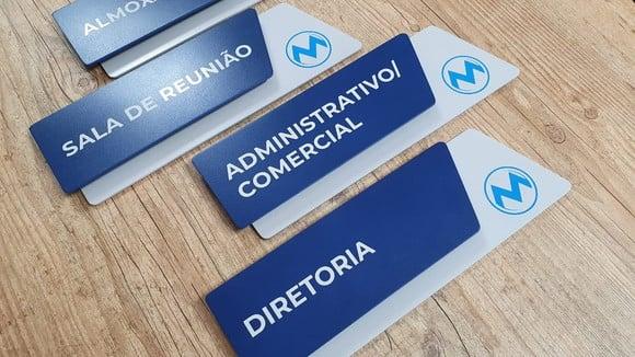 Placa de Identificação de Sala - Modelo Onix