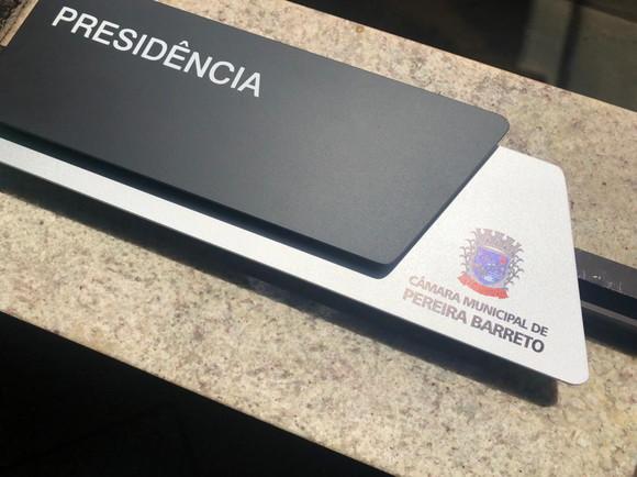 Placa de Identificação de Sala - Modelo Onix