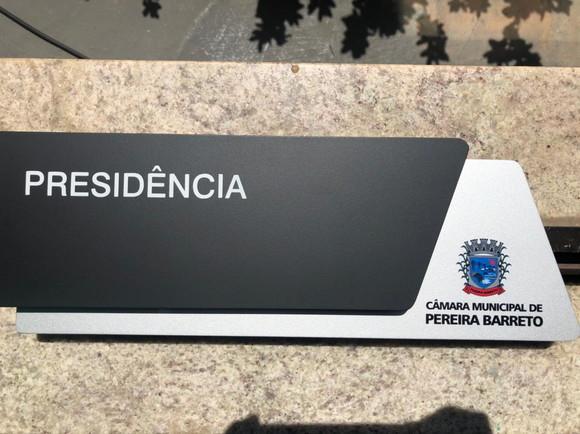Placa de Identificação de Sala - Modelo Onix