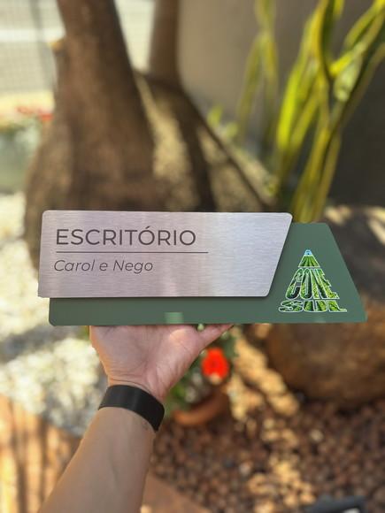 Placa de Identificação de Sala - Modelo Onix Inox