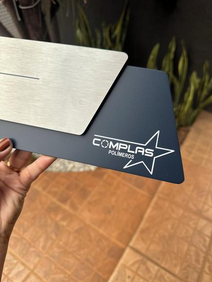 Placa de Identificação de Sala - Modelo Onix Inox