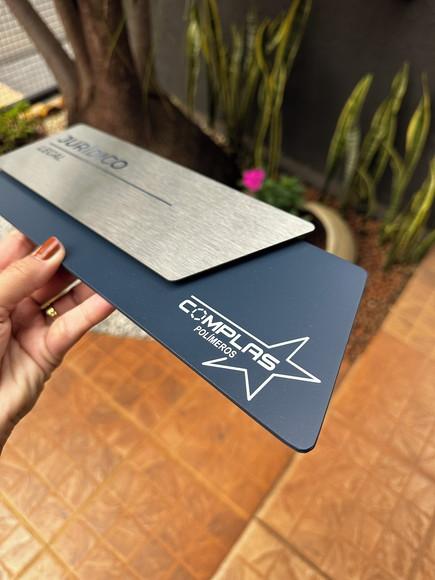 Placa de Identificação de Sala - Modelo Onix Inox