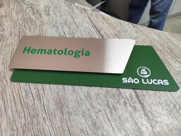 Placa de Identificação de Sala - Modelo Onix Inox