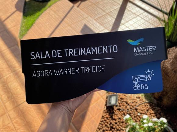 Placa de Identificação de Sala - Modelo Sodalita
