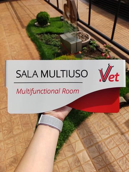 Placa de Identificação de Sala - Modelo Sodalita