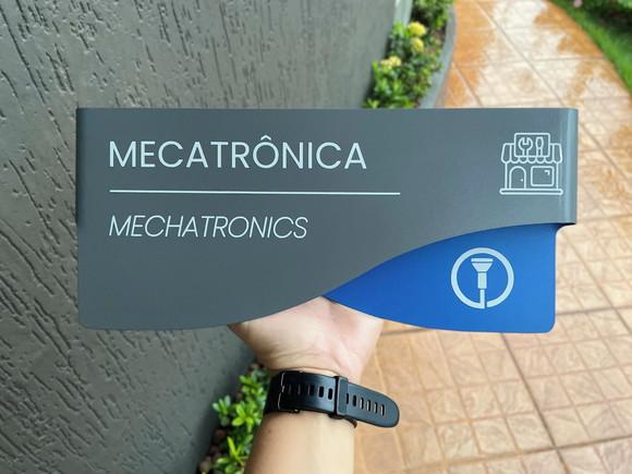 Placa de Identificação de Sala - Modelo Sodalita