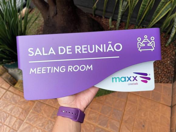 Placa de Identificação de Sala - Modelo Sodalita