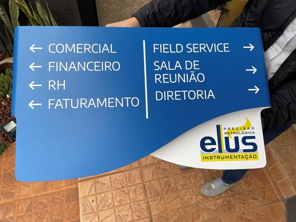 Placa de Identificação de Sala - Modelo Sodalita 70x40