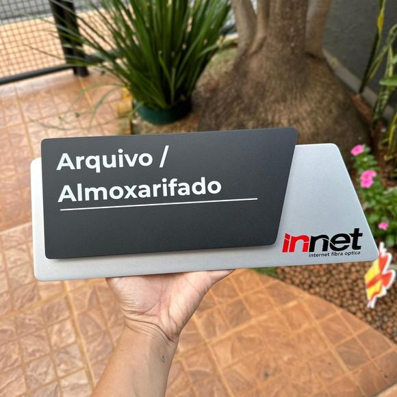 Placa de Identificação de Sala -modelo Onix Personalizado