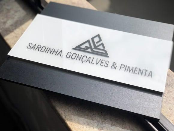Placa de Identificação de Sala-modelo Topázio Acrílico 30x15