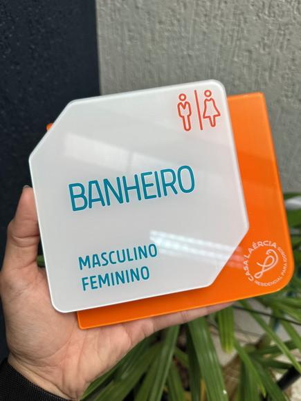 Placa de Identificação de Sala-modelp Laércia 14,5x15,7