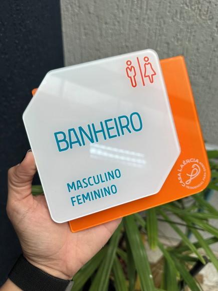 Placa de Identificação de Sala-modelp Laércia 14,5x15,7