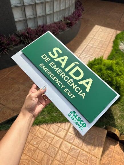 Placa de Identificação Modelo Quartzo 40x20 Fotoluminescente