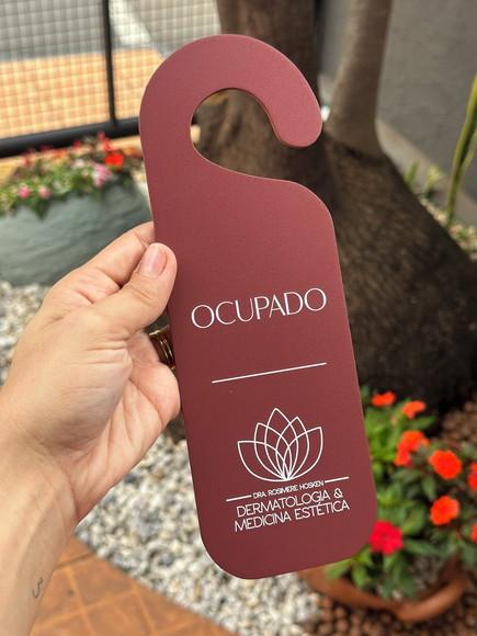 Placa de Pendurar Porta