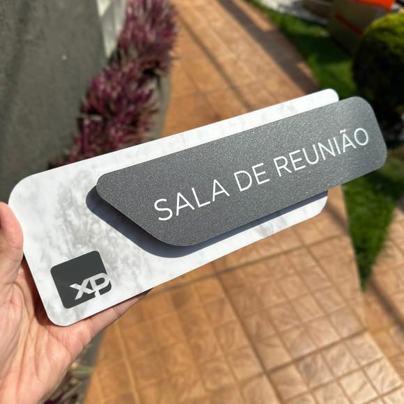 Placa Identificação de Sala - Modelo Adamantium