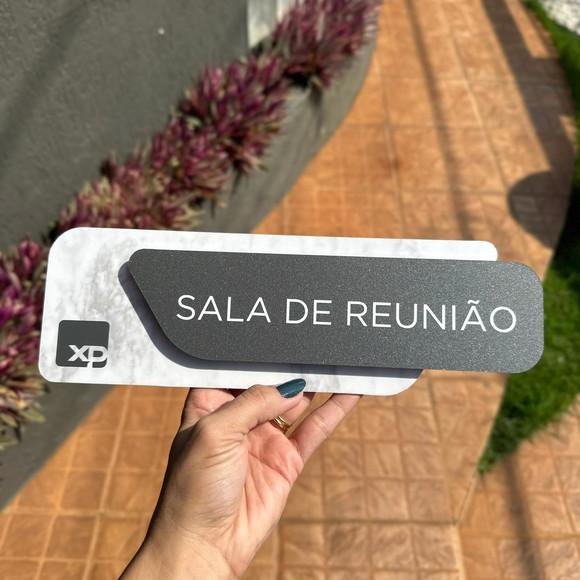 Placa Identificação de Sala - Modelo Adamantium