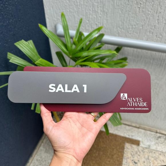 Placa Identificação de Sala - Modelo Adamantium
