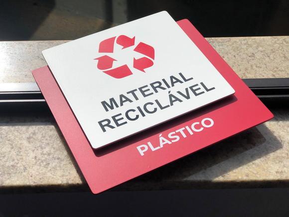 Placa Identificação de Sala - Modelo Ágata 32x26