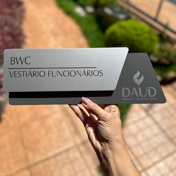 Placa Identificação de Sala - Modelo Onix