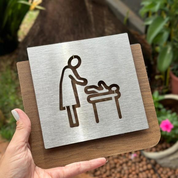Placa para Fraldário - Banheiro - Sanitário - Ágata Inox