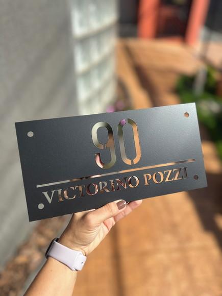 Placa Residencial Algarismo Vazado - 15x30cm