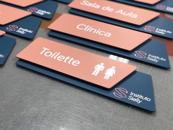 Placas de Identificação de Sala - Modelo Onix