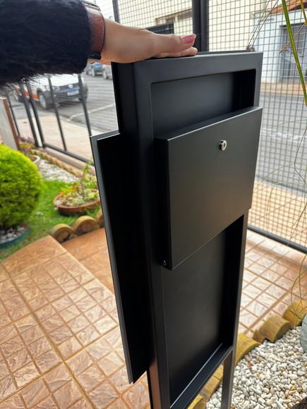Totem Residencial Acm com Corten 40,5x85 Cx Correio P Jardim