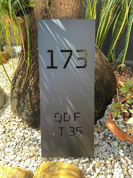 Totem Residencial Aço Carbono Pé P Sustentação Jardim 28x70