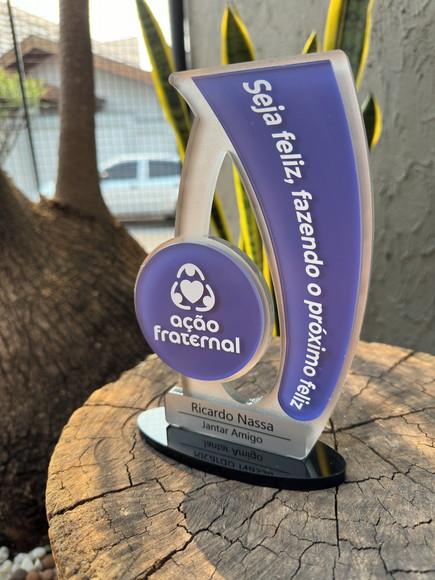 Troféu Homenagem em Acrílico