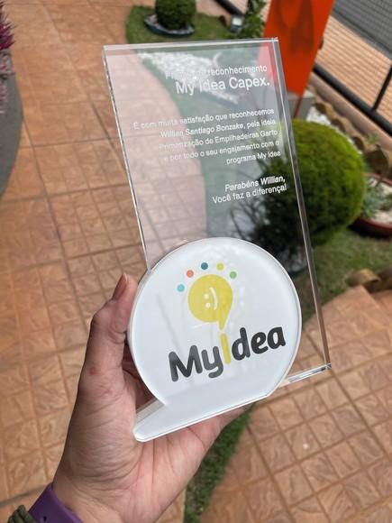 Troféu Homenagem em Acrílico