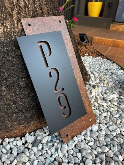 Algarismo Residencial Acm com Acm Corten Personalizado 40x18