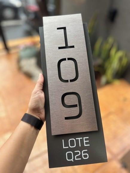 Algarismo Residencial Acm com Inox - 3 Dígitos 15x43