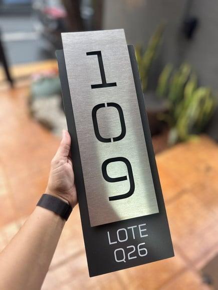 Algarismo Residencial Acm com Inox - 3 Dígitos 15x43