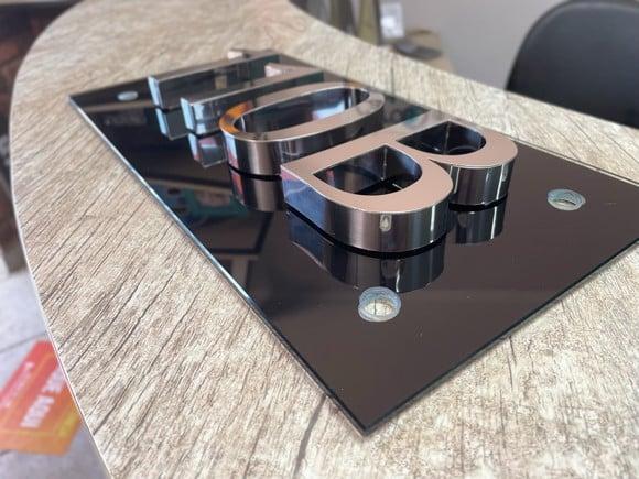 Algarismo Residencial Vidro com Inox - 4 Dígitos 40x20