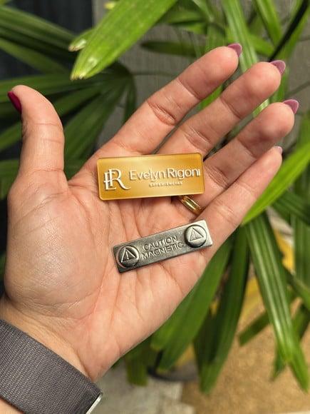 Broche Personalizado Seu Logo Fechamento Ímã