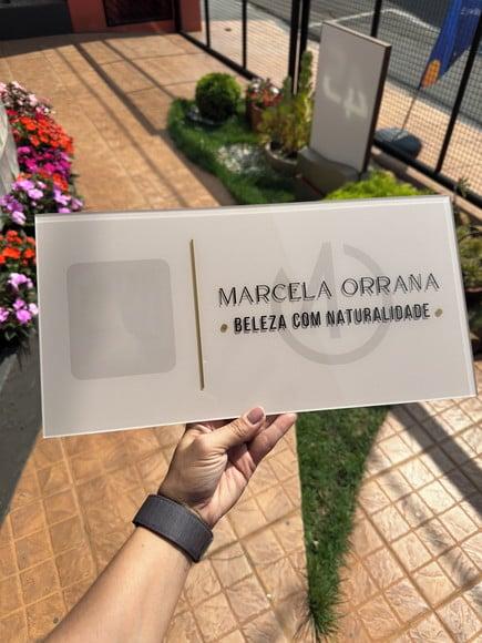Placa de Comércio Acrílico - Aplicação Adesivo Frontal 40x24