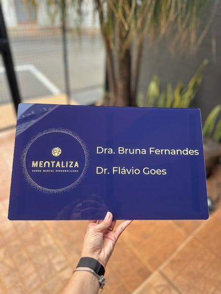 Placa de Comércio em Acrílico - Frente 48x29