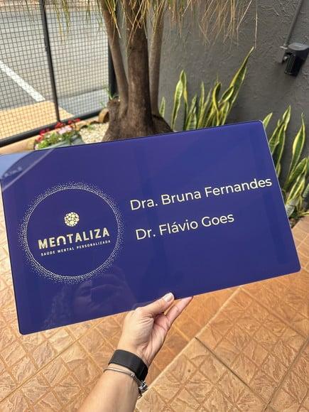 Placa de Comércio em Acrílico - Frente 48x29